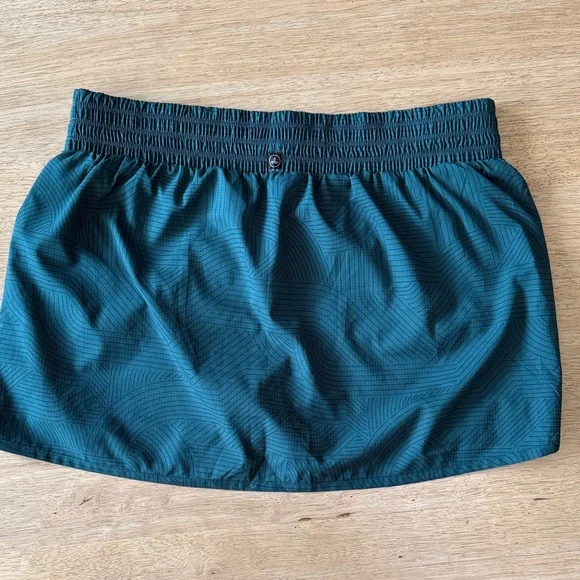 Prana Black and Teal Athletic Skirt - Picture 5 of 6